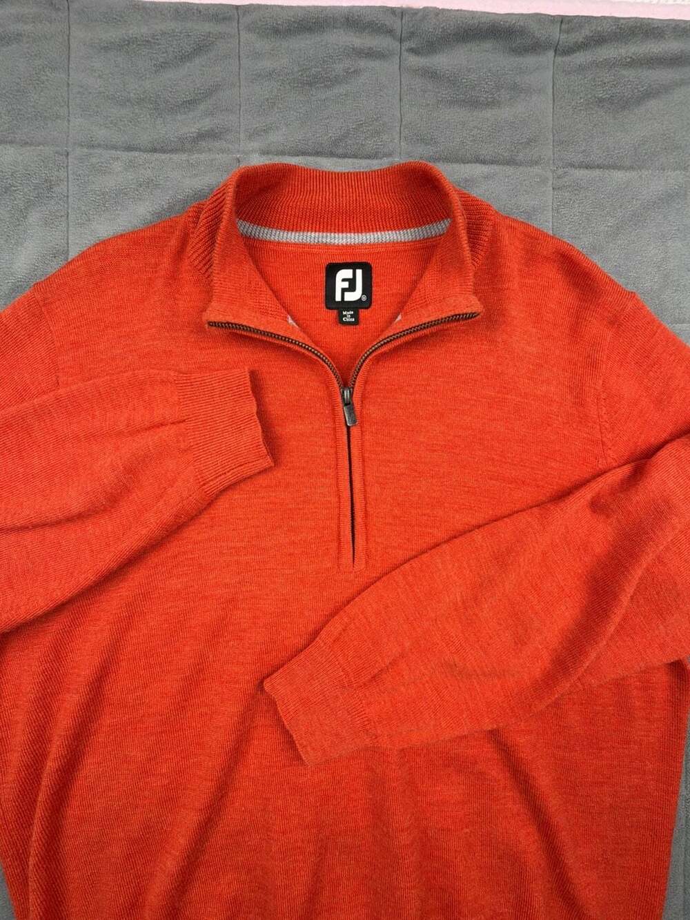 FootJoy FJ Pullover Sweater Mens M Orange 1/4 Zip 100% Wool Olympia Fields Golf